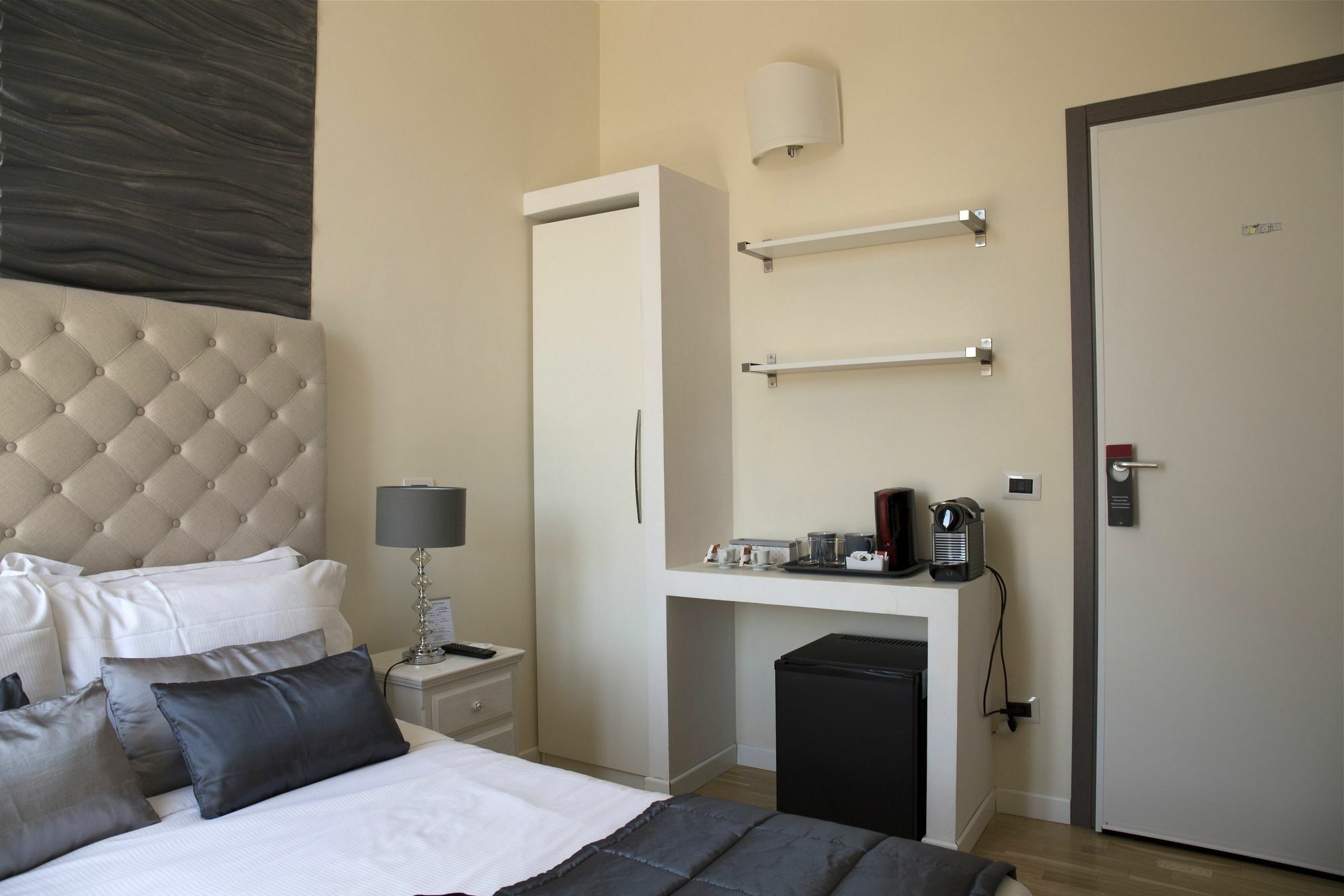 Corso Experience Hotel โรม ภายนอก รูปภาพ